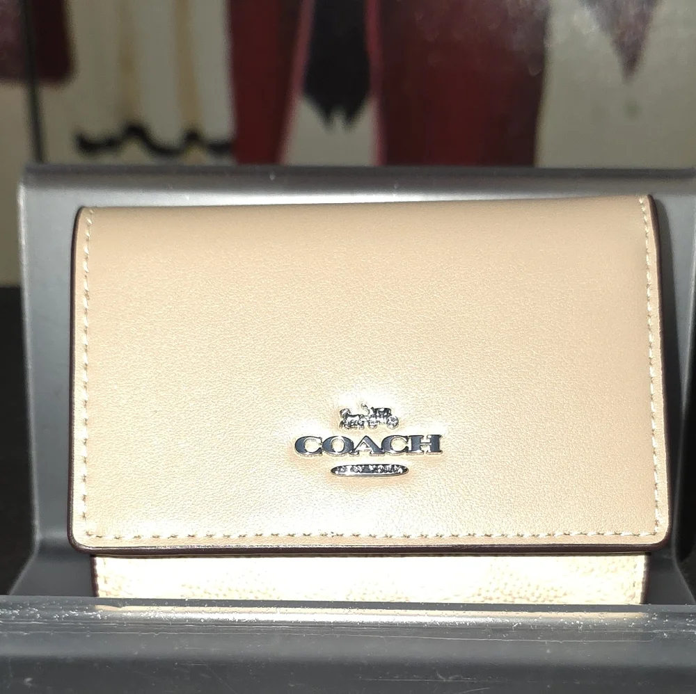 Coach Leather Wallet Taupe/Sand NWT - Picture 2 of 11